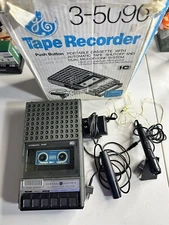 GE Portable Tape Recorder 3-5090 w/AC Adapter, Dual Mic System And Ear Piece