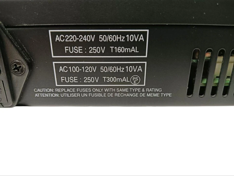 ZOOM RFX-2200 Digital Reverb Multi Effects Rack Unit 1U Tested JP - Image 4 of 4