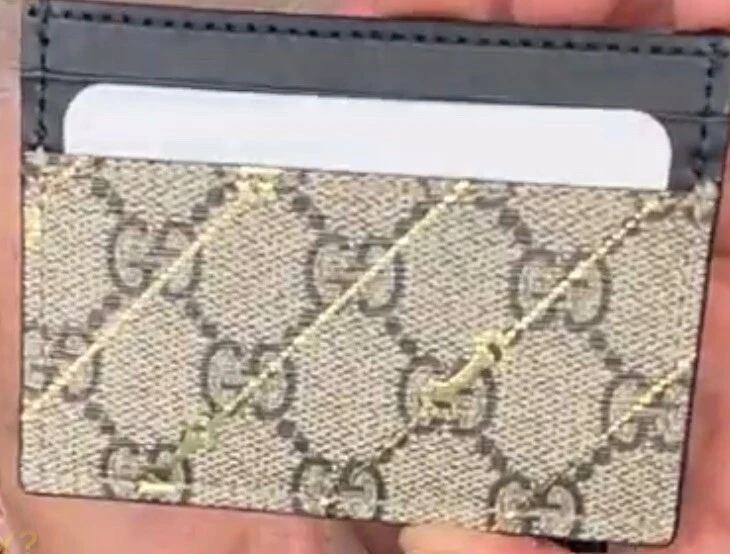 *NEUF* / GUCCI SUPREME OR / PORTE CARTE TOILE ❤️ / AU DÉTAIL