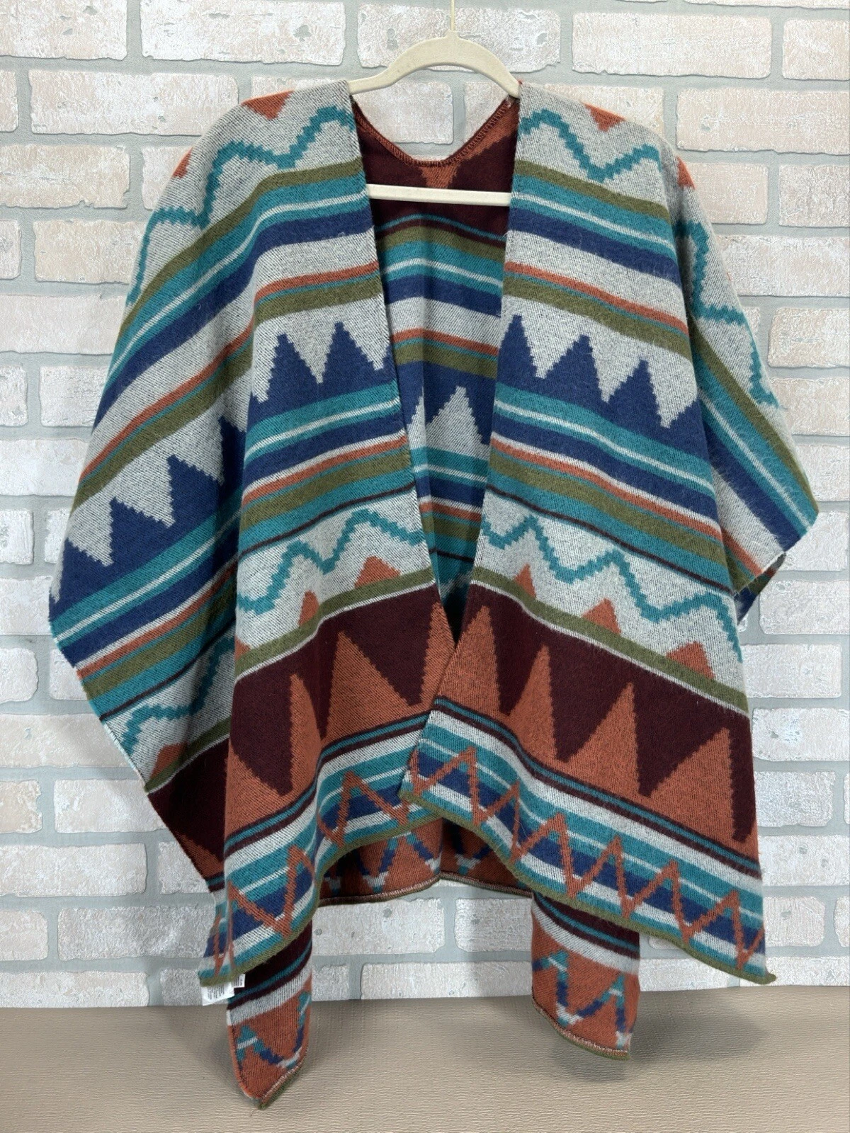 Target Cape Poncho Festival Hippie Aztec Womens One Size OSFM Southwest Cardigan
