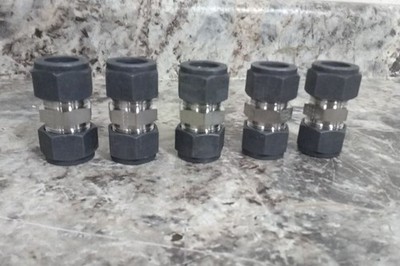 Parker 10-10 HBZ-SS 5 Pk 5/8 In Compression Connection 10,000 Max PSI Union