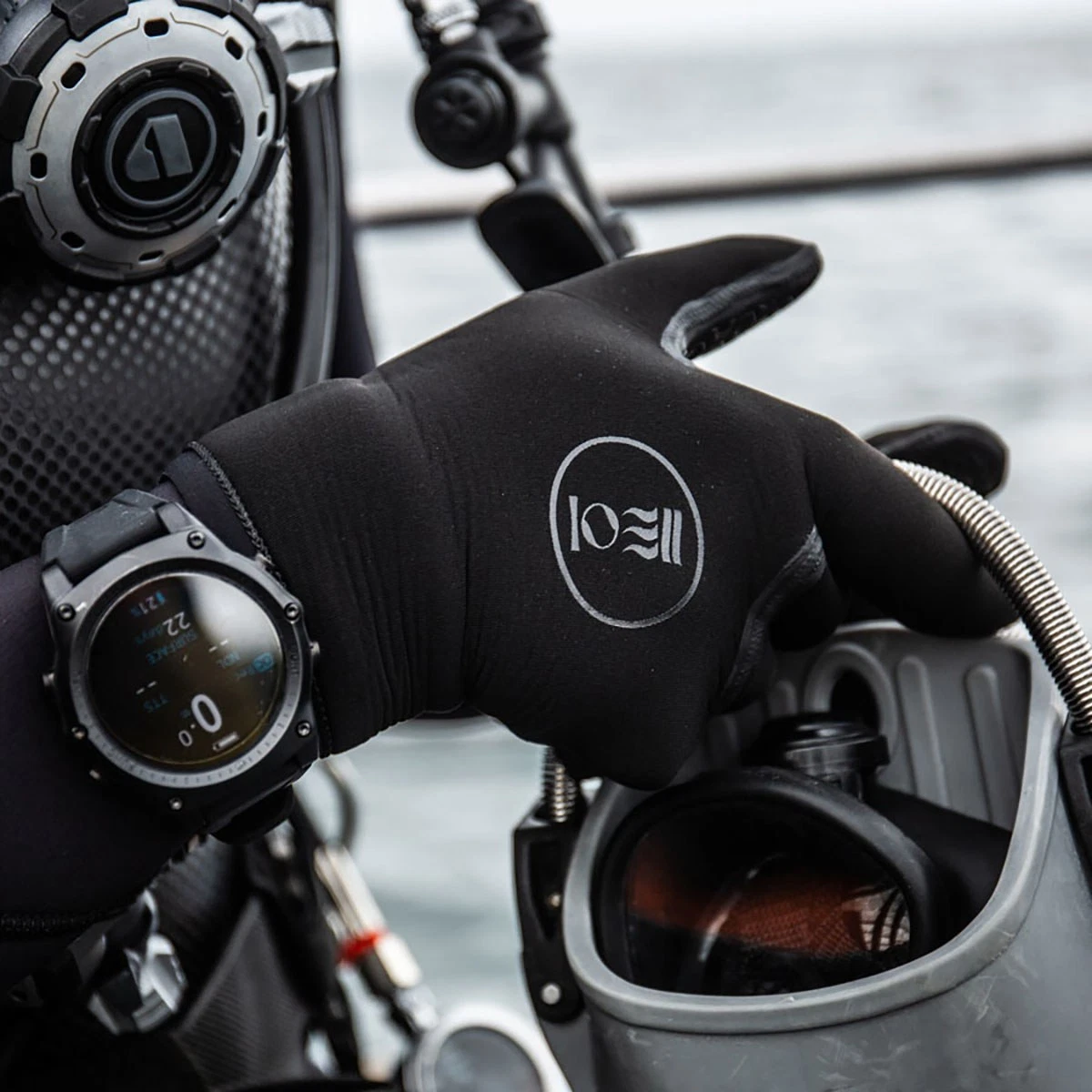 Fourth Element 5mm Hydrolock Gloves