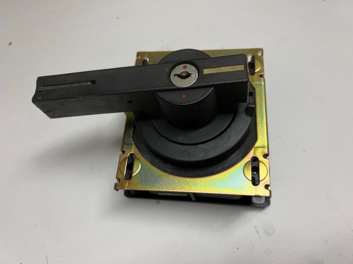 Fuji Handle Disconnect CNC Machine ON OFF Switch Breaker Fuse BZ-G20B ...