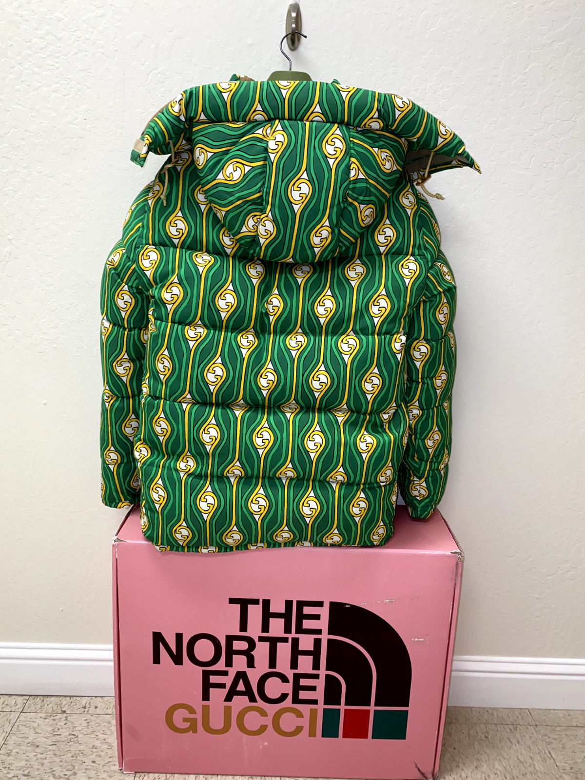 Rare The North Face x Gucci Puffer Gucci Logo Print Puffer Down Jacket image 3