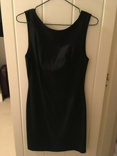 Alice + Olivia Black Sheath Dress Leather Bow V at Back Size 2