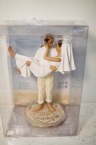 Lillian Rose Just Married on the Beach Bride & Groom Wedding Cake Topper NEW - Picture 1 of 5