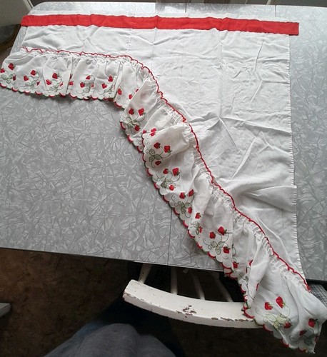 Vintage Strawberry Kitchen Curtains Cafe Ruffles Valance Set Of 3 1960s USA - Picture 9 of 23