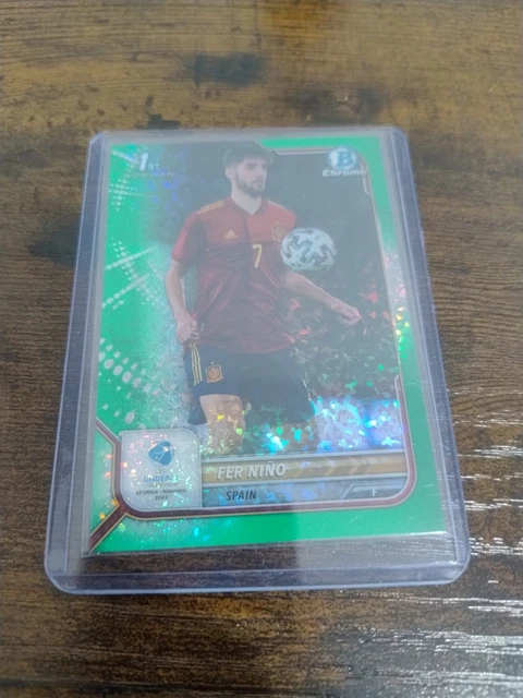 Fer Nino - Spain 1st Bowman Topps Chrome 2022 Green Sparkle /99