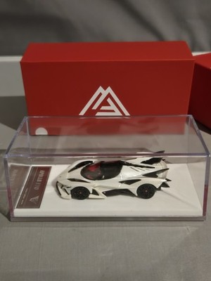 DMH 1:64  Rare Apollo Project EVO White In Arylic Box. 