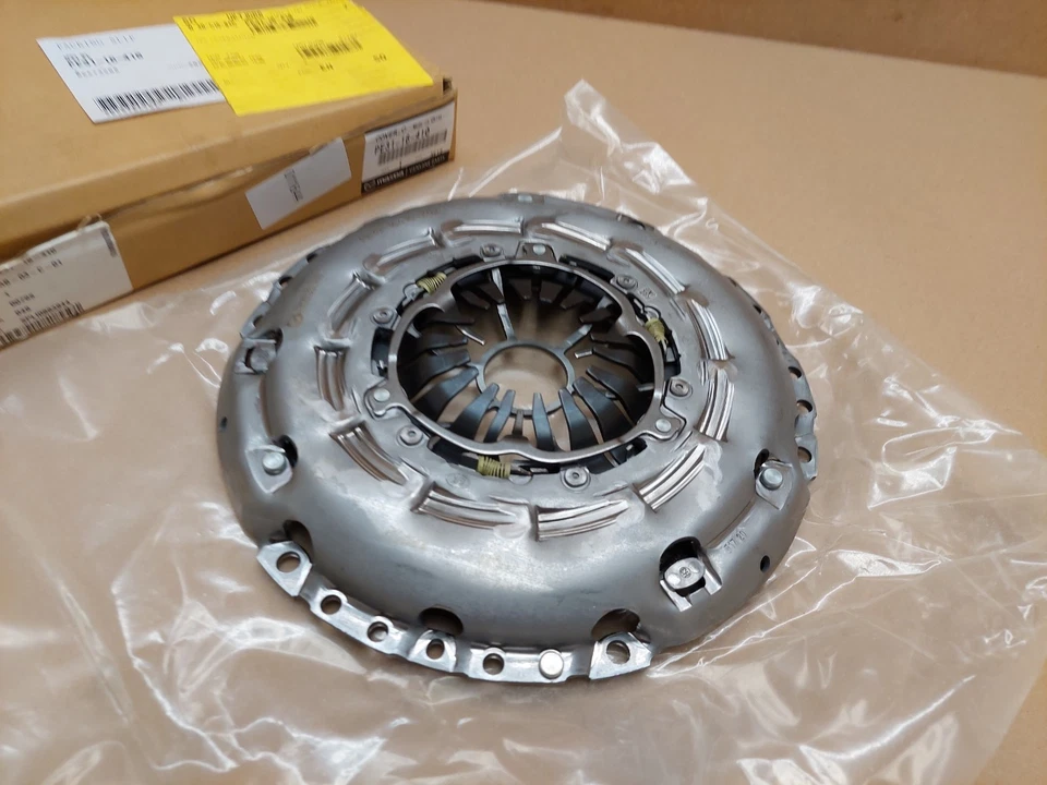 Mazda Mx-5 ND Clutch Pressure Plate MK4 2.0 Petrol 2015-on PE3116410 Genuine NEW - Image 2 of 4