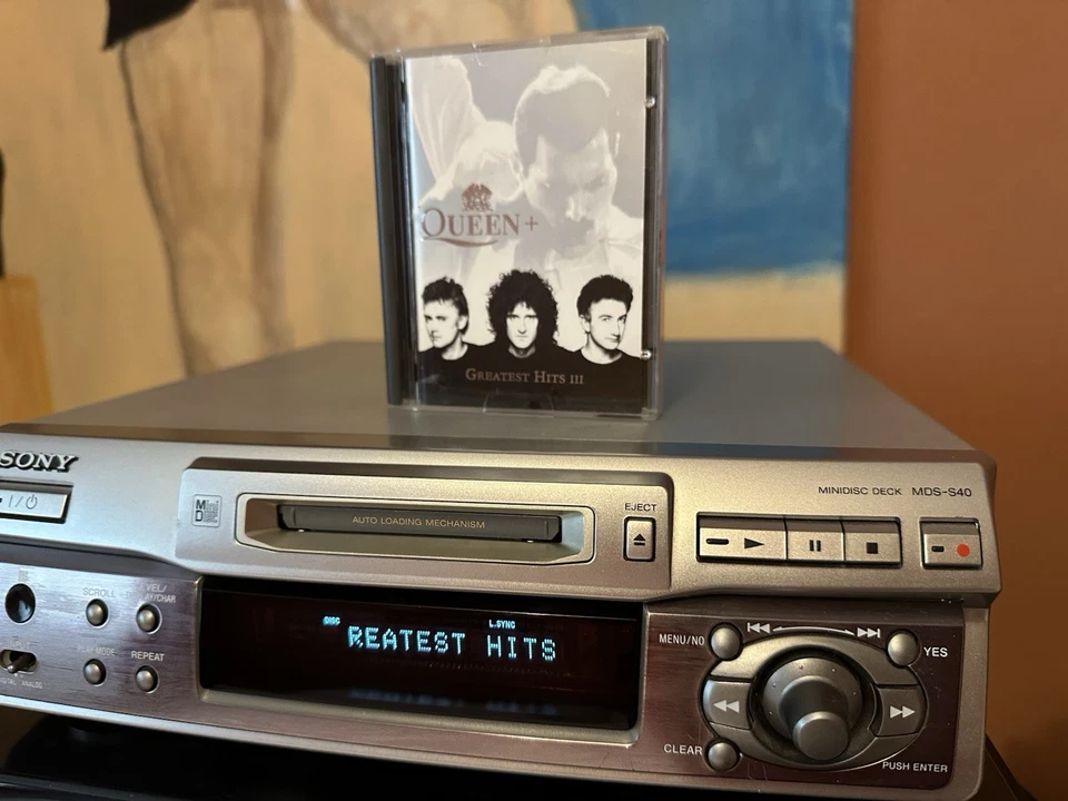 MiniDisc: Queen – Greatest Hits III MiniDisc Boxed Album vgc - very rare -Tested - Bild 4 von 4