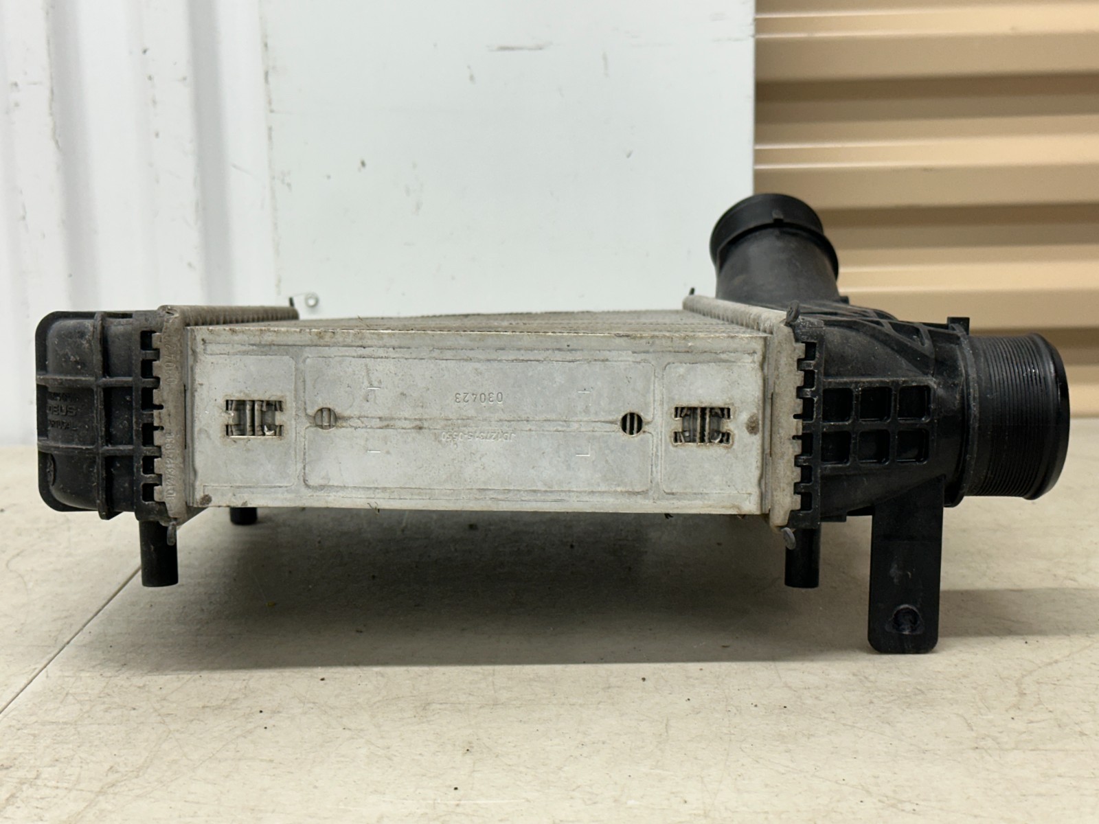 2016-2023 Maserati GranTurismo Left Intercooler Radiator JD127100-8370 OEM