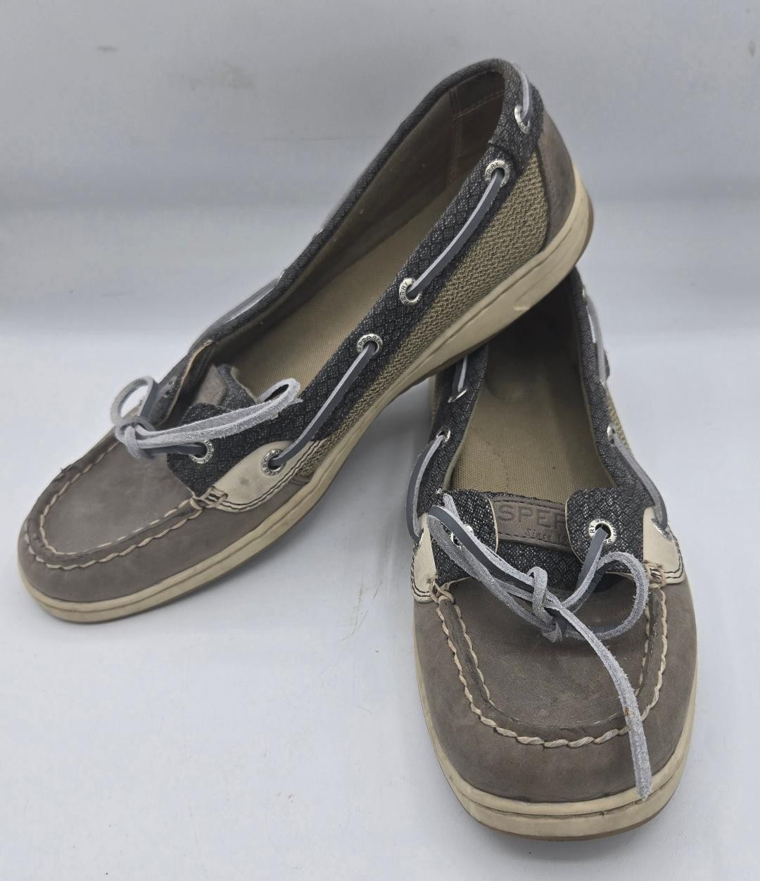 Sperry Top Sider Boat Shoes Womens 9.5M Slip On Gray Leather, Memory Foam