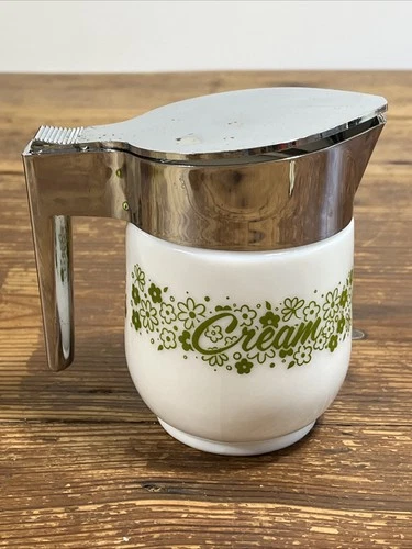 Gemco Vintage Milk Glass Creamer Spring Blossom Crazy Daisy Green Floral Pattern