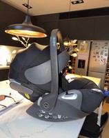 Cybex Z  i size car seat 0-13 kg.Exellent