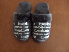 Bebe Girls Gray White Logo Slippers Size 4-5