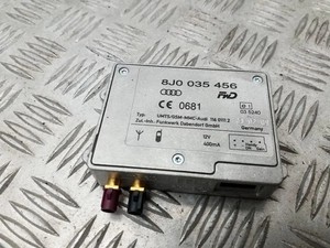 AUDI A4 8K2, B8 Antennenverstärker  8J0035456 2.00 Petrol 245kw 2009 34731072