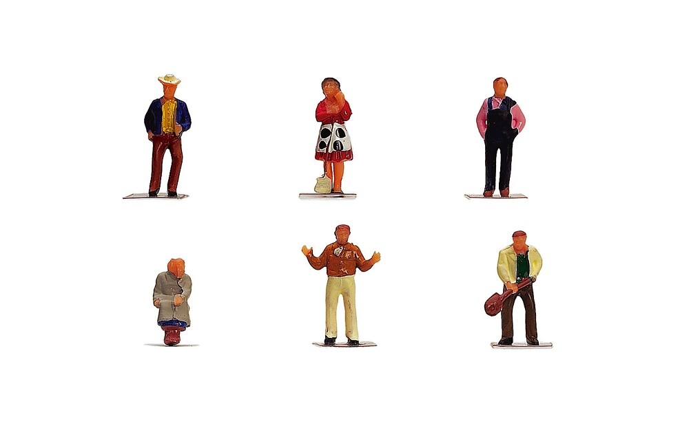 Hornby R7118 OO Gauge Farm People