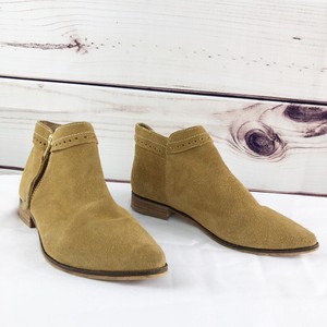 tan flat booties