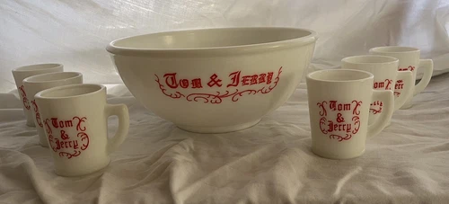 Vintage Tom & Jerry Milk Glass Punch Bowl Set With 6 Cups