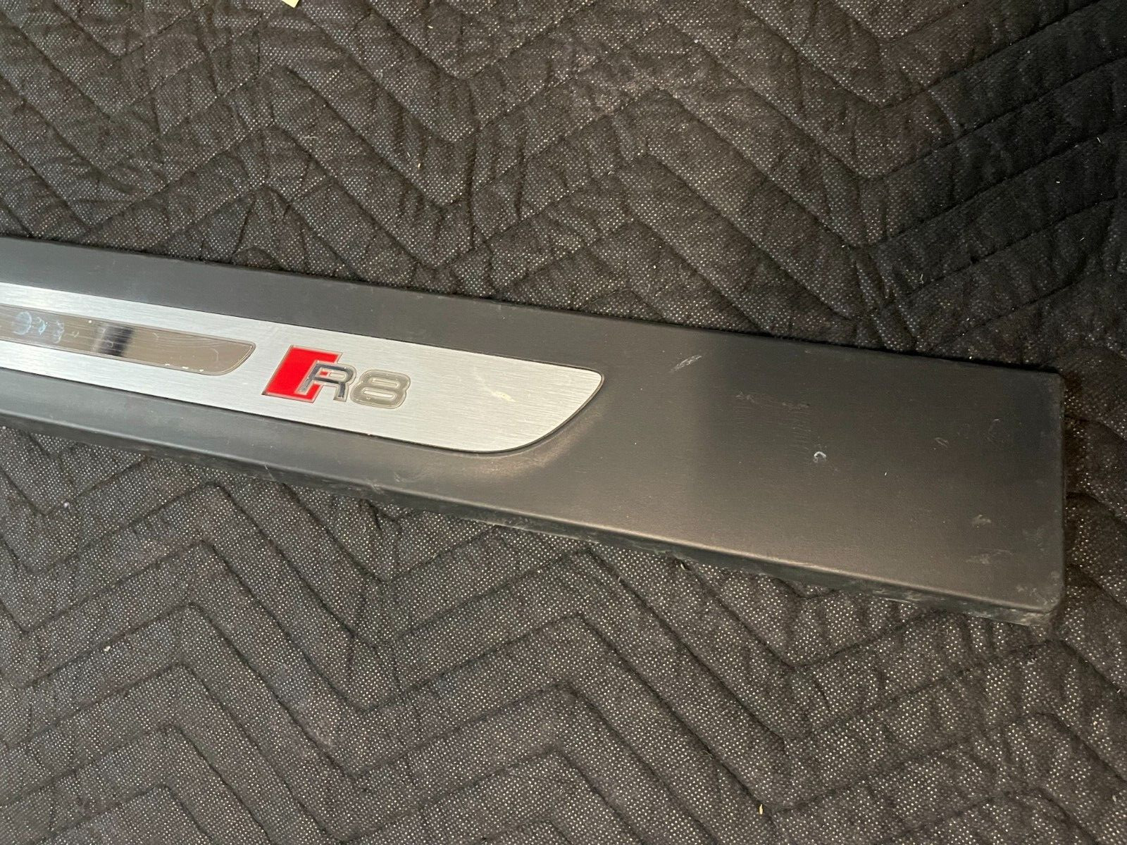 2017 AUDI R8 LH DRIVER SIDE KICK PLATE PANEL OEM