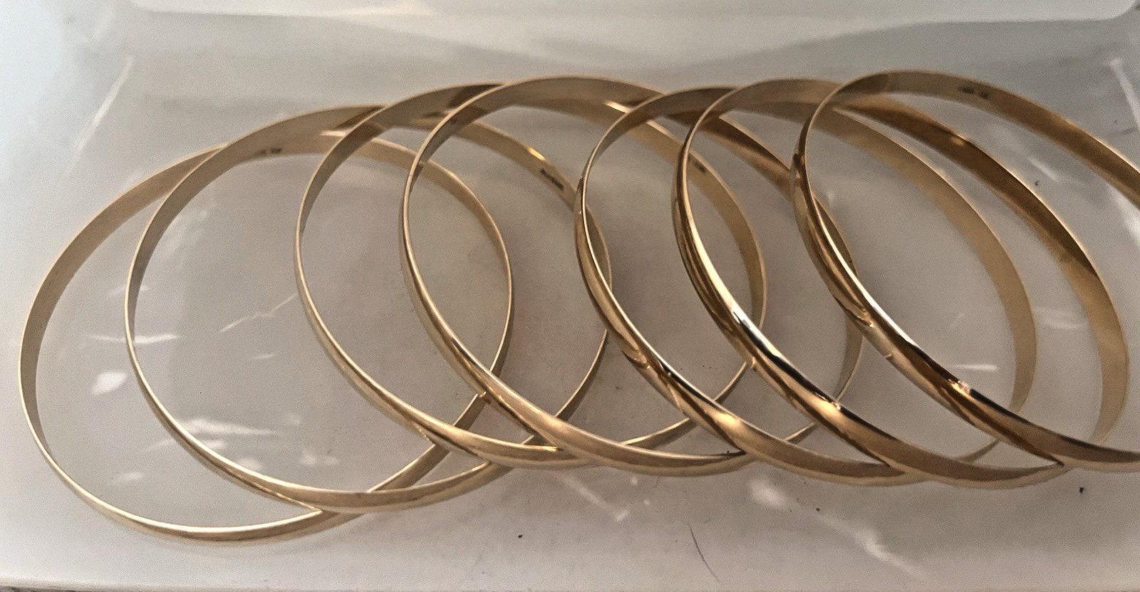 14k Solid Yellow Gold Bangle Bracelet - image 3