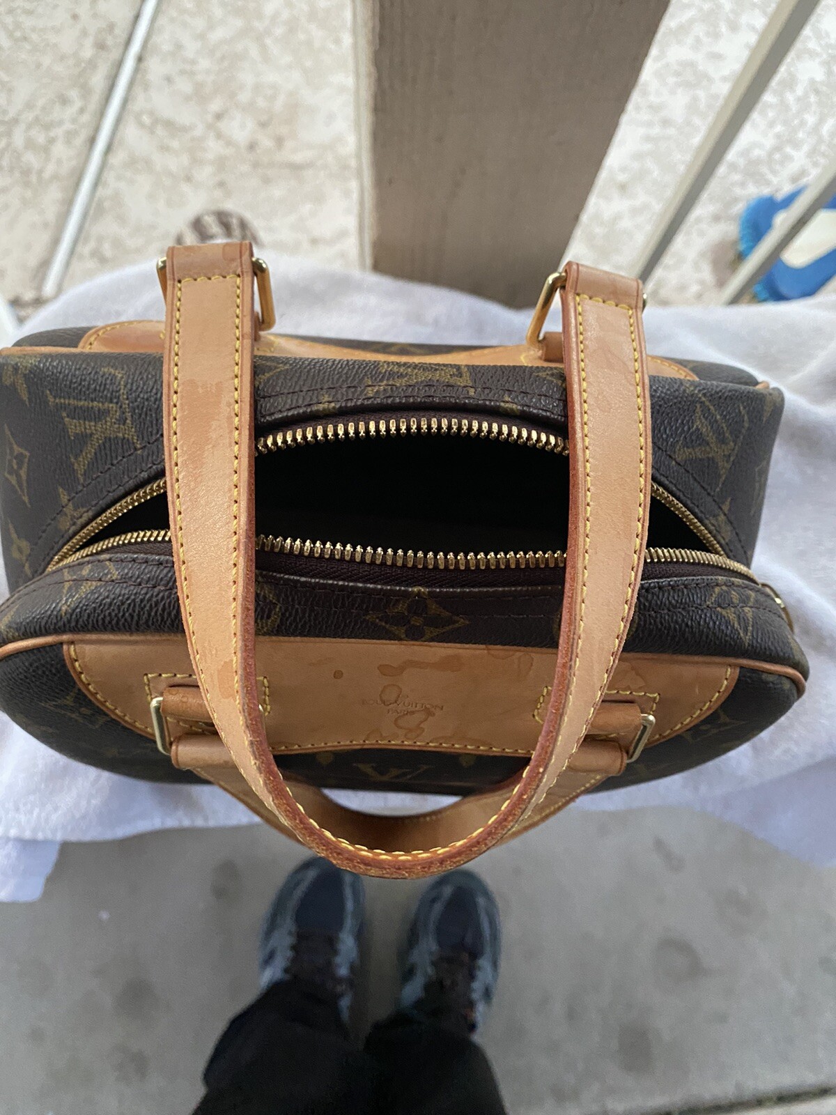 Louis Vuitton Excursion Bag Brown Canvas - image 12