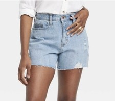 Universal Thread Womens Denim Boyfriend Shorts Raw Hem 100 Cotton NWT Size 6