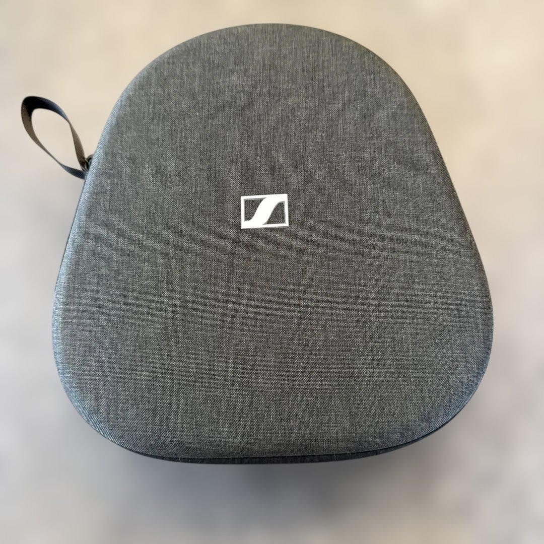 Sennheiser MOMENTUM 4 Wireless case | eBay