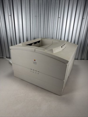Vintage Apple LaserWriter 16/600 PS M2680 - Powers On