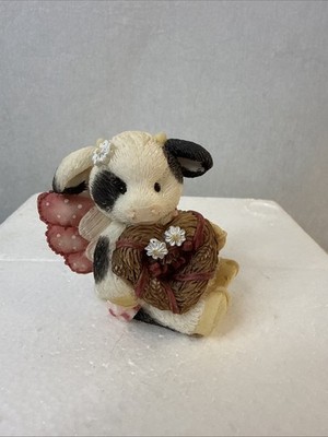 Mary s Moo Moos I Love You Dairy Much 1995 Enesco Cow With Heart Wreath 159417