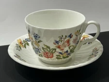 Aynsley Cottage Garden Fine Bone China Teacup And Saucer Set England