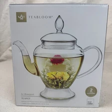 Teabloom Le Bouquet 34 Oz Glass Teapot with 2 Blooming Tea Flowers, Serves 4