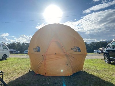 THE NORTH FACE Geodome 4 Tent Outdoor Camp Gear 4 People Saffron