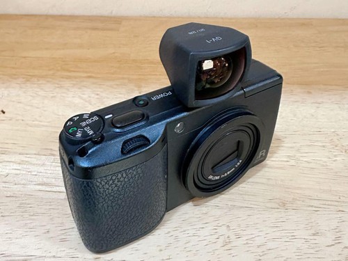 Ricoh GR Digital II Fotocamera Compatta 10,1 MP – Usata In Ottime Condizioni Con Batteria E Caricatore - Foto 3
