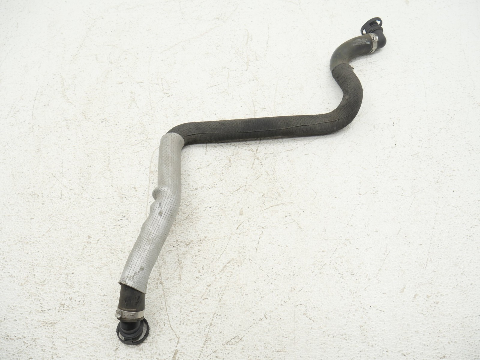 Audi R8 Spyder 2017-2023 Right Hose pipe P/N 4S0131605A