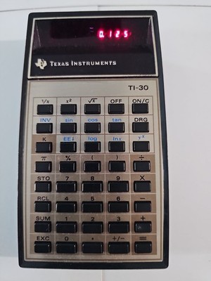VINTAGE  TEXAS INSTRUMENTS  TI-30 CALCULATOR MADE IN USA WORKING