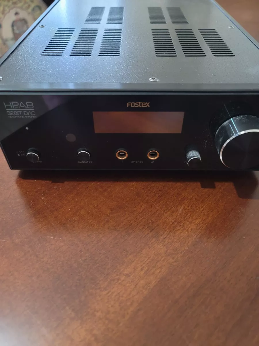 FOSTEX HP-A8 32bit DAC Headphone Amplifier. Mint condition used only once.