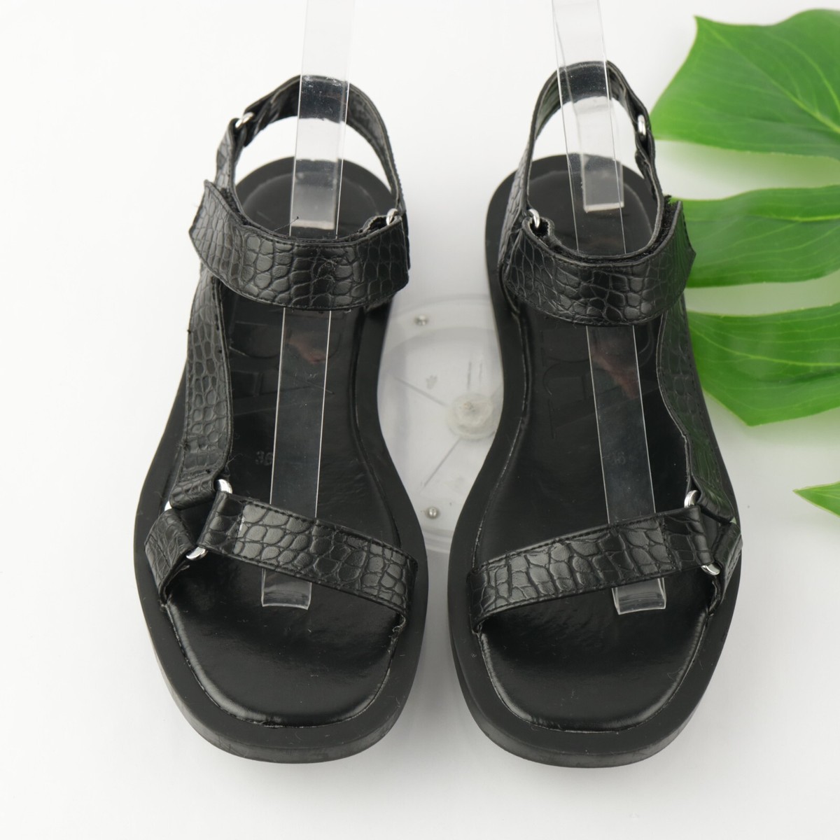Zara Womens Sandal Size 36 6 Black Croc Strappy Flat Casual Sporty