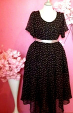 WOMEN PLUS SIZE FLORAL BLACK FLOATY MIDI DRESS ( ONE SIZE PLUS )