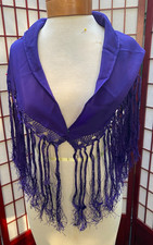 Flamenco Shawl Mantoncillo Pico Fleco, Color Purple with Fancy Fringe