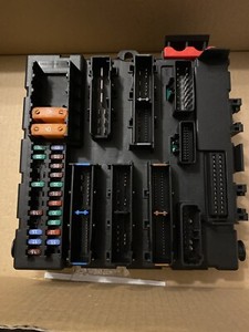 Details about 2007 SAAB 9-3 CONVERTIBLE REAR ELECTRICAL CENTER / FUSE BOX  12764438 / 519111306