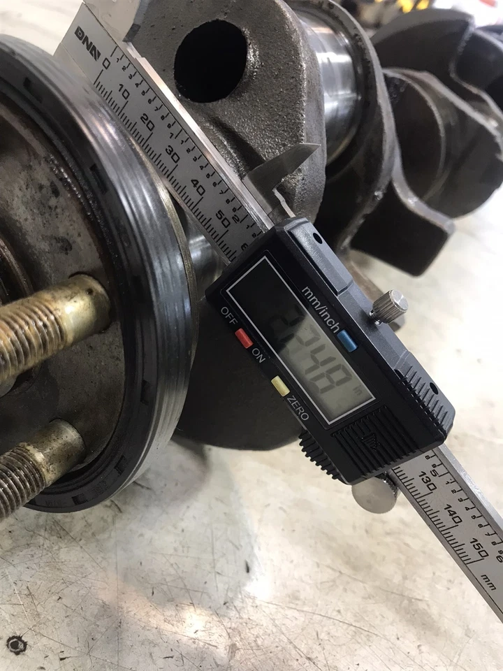 96 OMC Volvo Penta 5.0 L 302 V8 Ford Marine Engine crankshaft crank shaft - Image 4 of 4