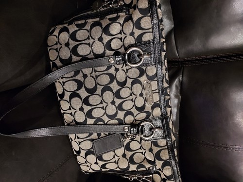 Coach ZIPPER Gallery Signature Tote Bag F19249 for sale online | eBay