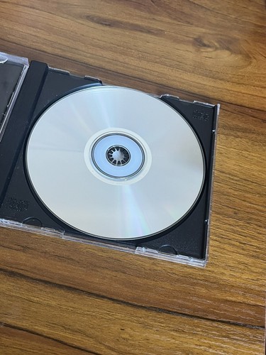 Devastation PC Video Game 2003 Disc Mint Disc With CD Key Code - Picture 3 of 5