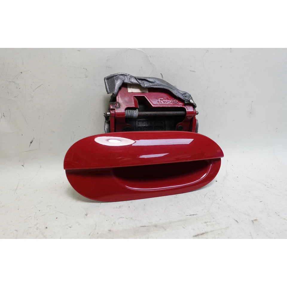 Металлическая правая передняя наружная дверная ручка 97–03 BMW E39 5-Series Imola красная 2 шт. от оригинального производителя - Изображение 2 из 4