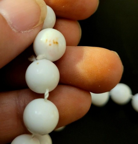 Collar de lazo con cuentas blancas; 17" simulacro/imitación "perlas"; deslizamiento sobre la cabeza-sin broche DISFRAZ - Imagen 8 de 11