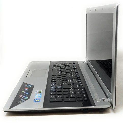 SAMSUNG RV720 NOTEBOOK 15,6" RICONDIZIONATO CPU INTEL I3-2310 RAM 8GB SSD120GB - 第 3/9 張圖片