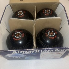 Almark Lawn Bowls , Manufactured By Henselite Cumberland Scotland Excellent