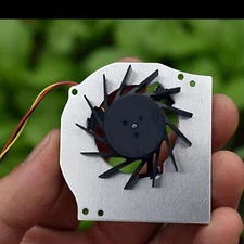 Axial Fan Silent Brushless Small Fan DC5V Tablets Computer Laptops Cooling Fan